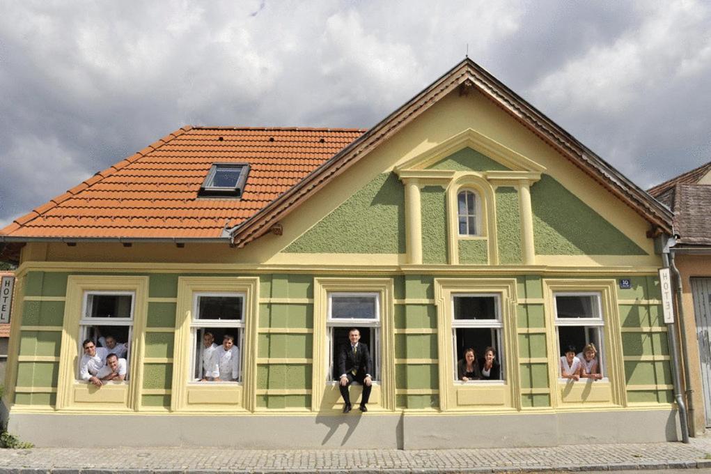 Moerwald Hotel Villa Katharina Feuersbrunn Buitenkant foto